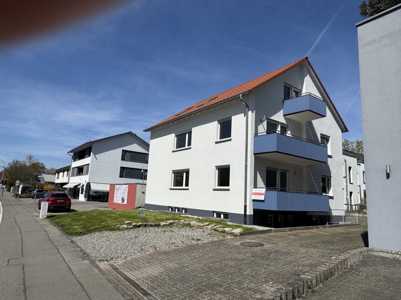 2-Zi.-Wohnung-ERBBAU-Souterrain- ,EBK -Komplett Saniert- Erbbauzins monatlich ca. 23.-€ 2-Zi.-Wohnung-ERBBAU-Souterrain- ,EBK -Komplett Saniert- Erbbauzins monatlich ca. 23.-€
